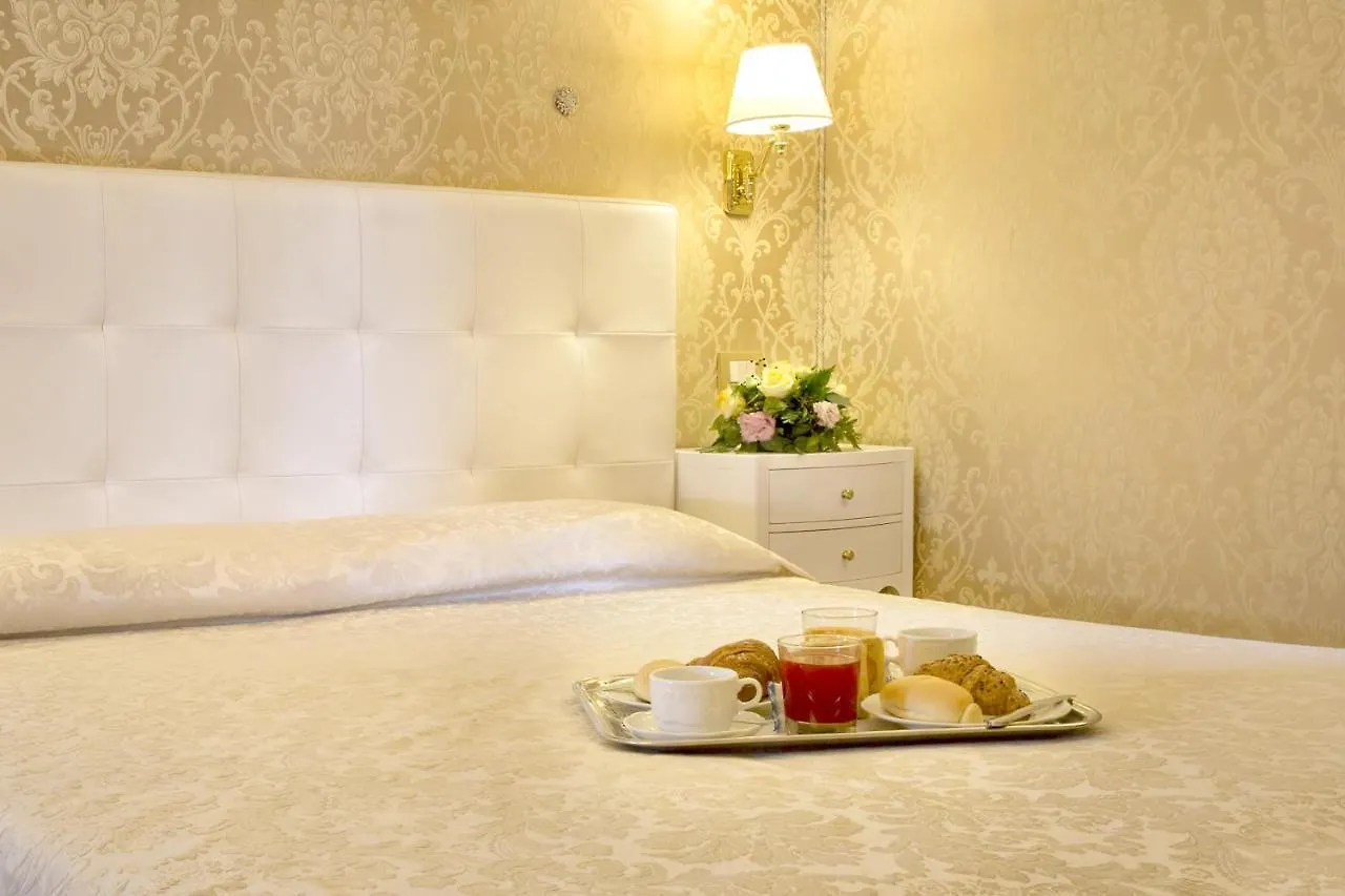 Residenza Goldoni Bed & Breakfast Venice Italy