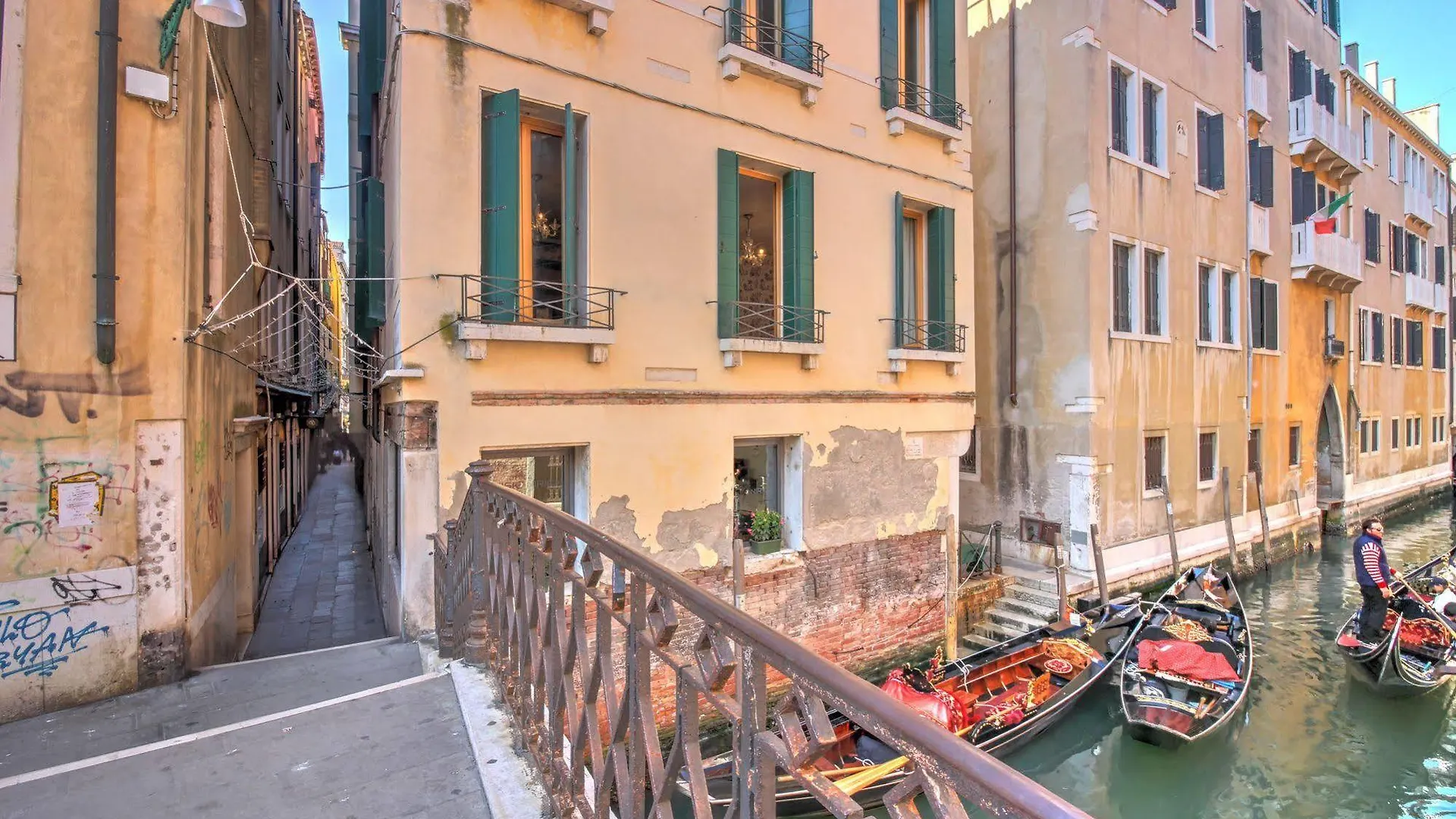 ***  Residenza Goldoni Bed & Breakfast Venice Italy