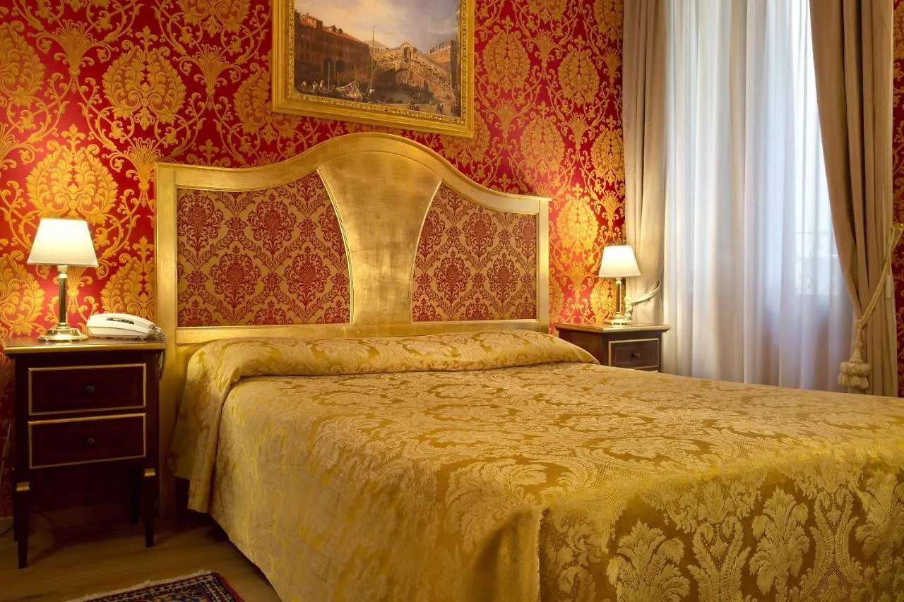 Residenza Goldoni Bed & Breakfast Venice 3*,