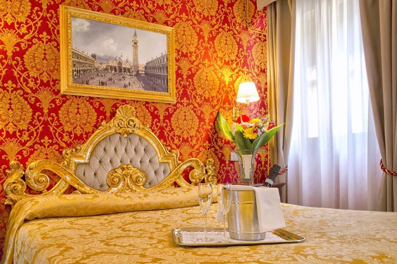 ***  Residenza Goldoni Bed & Breakfast Venice Italy